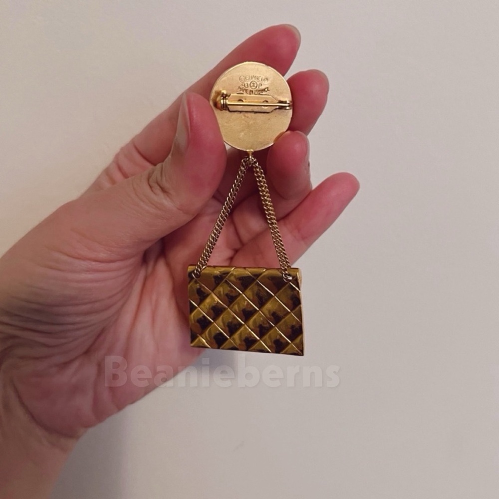 CHANEL CC Vintage Quilted Bag Motif Brooch Pin 24k Gold Plated 93P - Picture 4 of 8